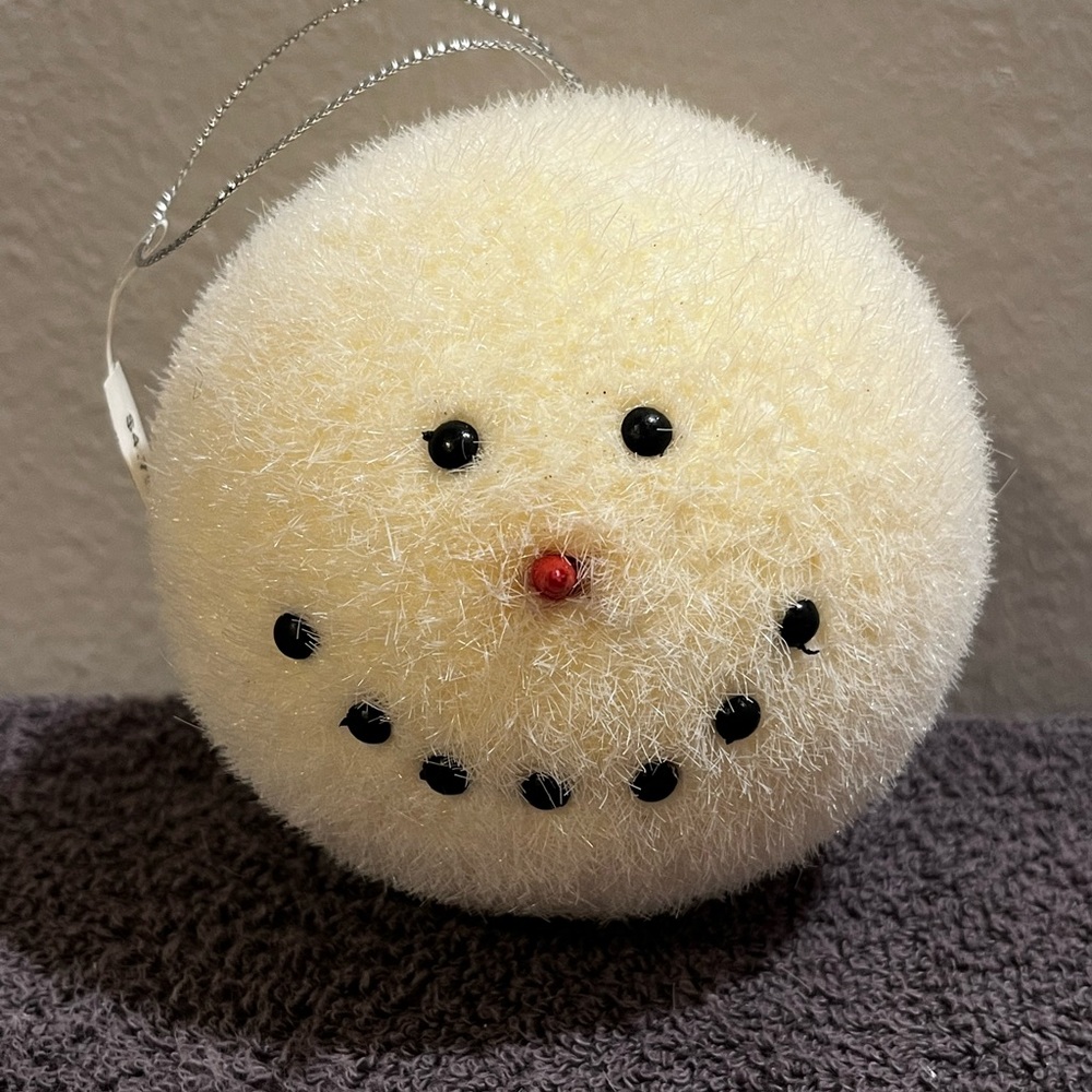 NWT Snowman Ornament
